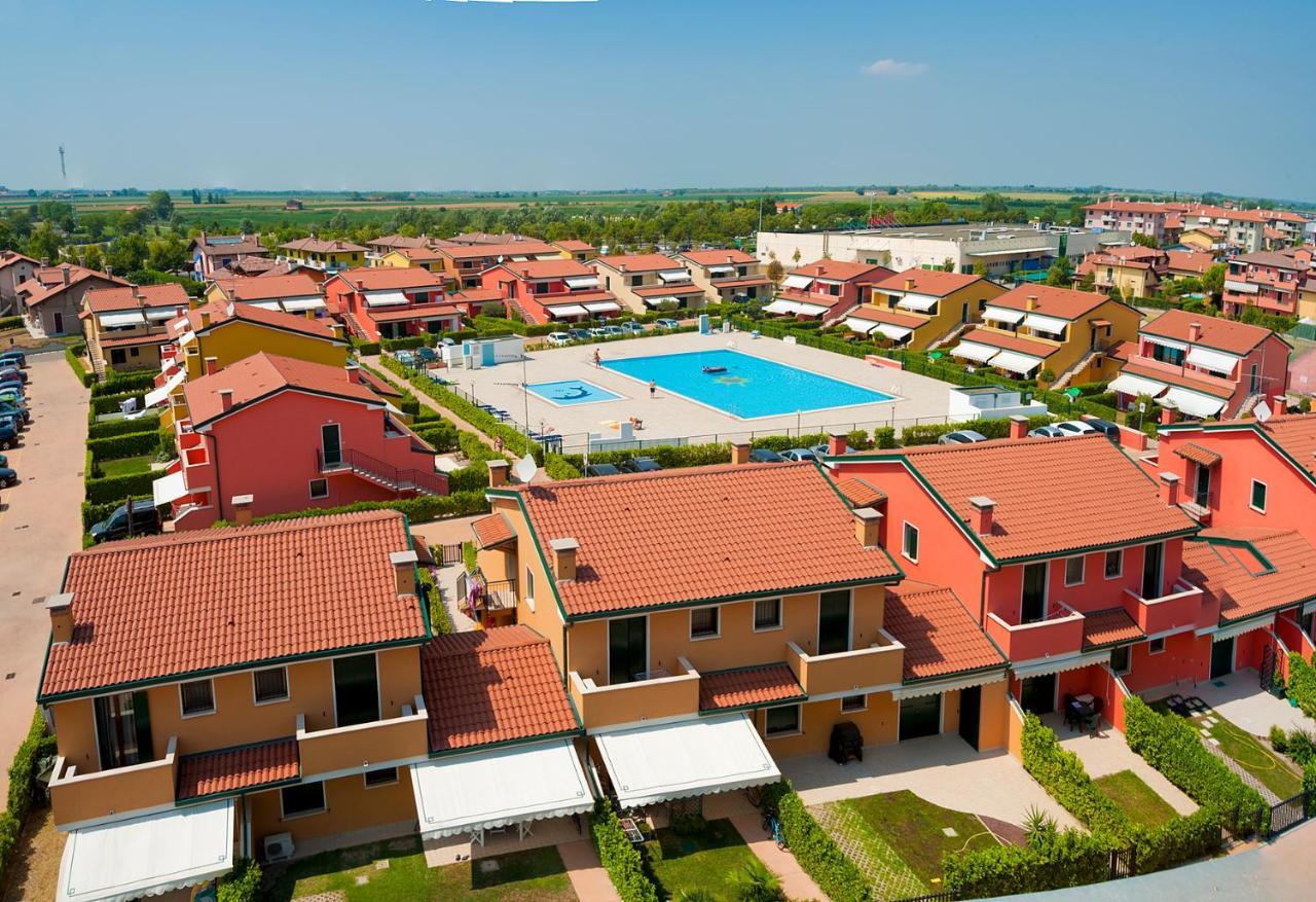 Villaggio Dei Fiori Caorle Extérieur photo